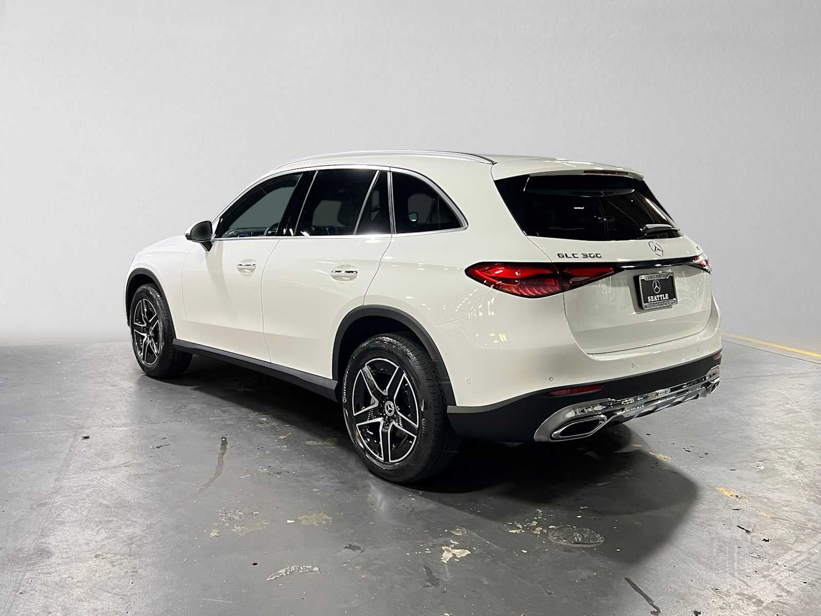 2026 Mercedes-Benz GLC 300 4MATIC® SUV