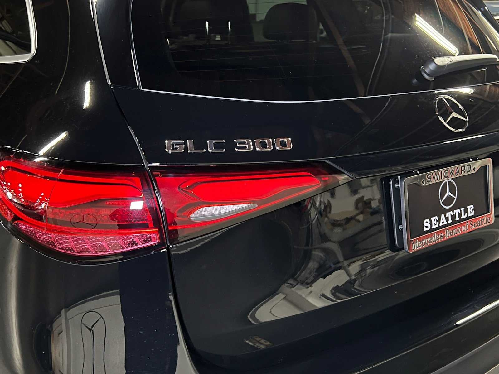 2027 Mercedes-Benz GLC 300 4MATIC® SUV