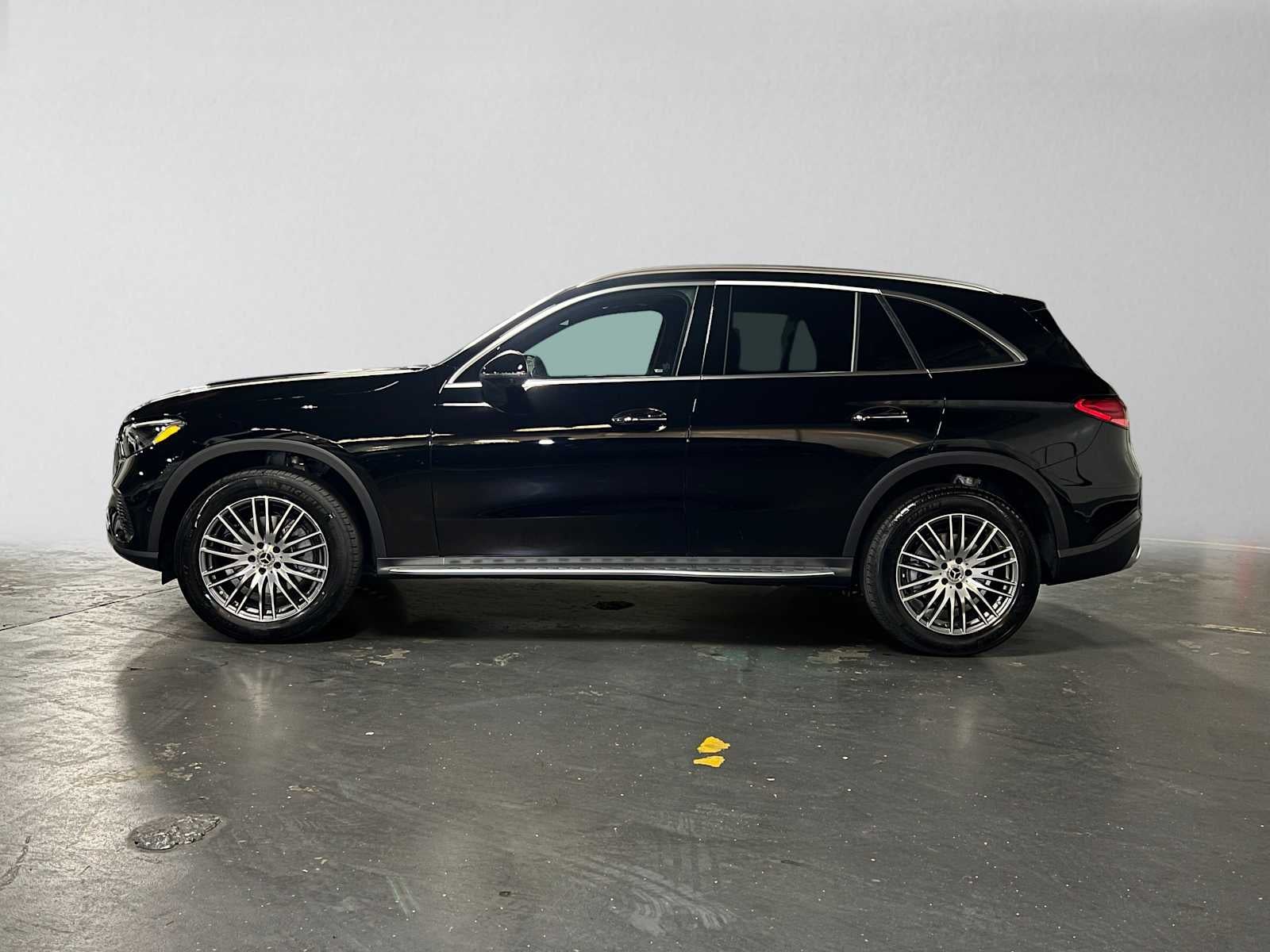 2027 Mercedes-Benz GLC 300 4MATIC® SUV