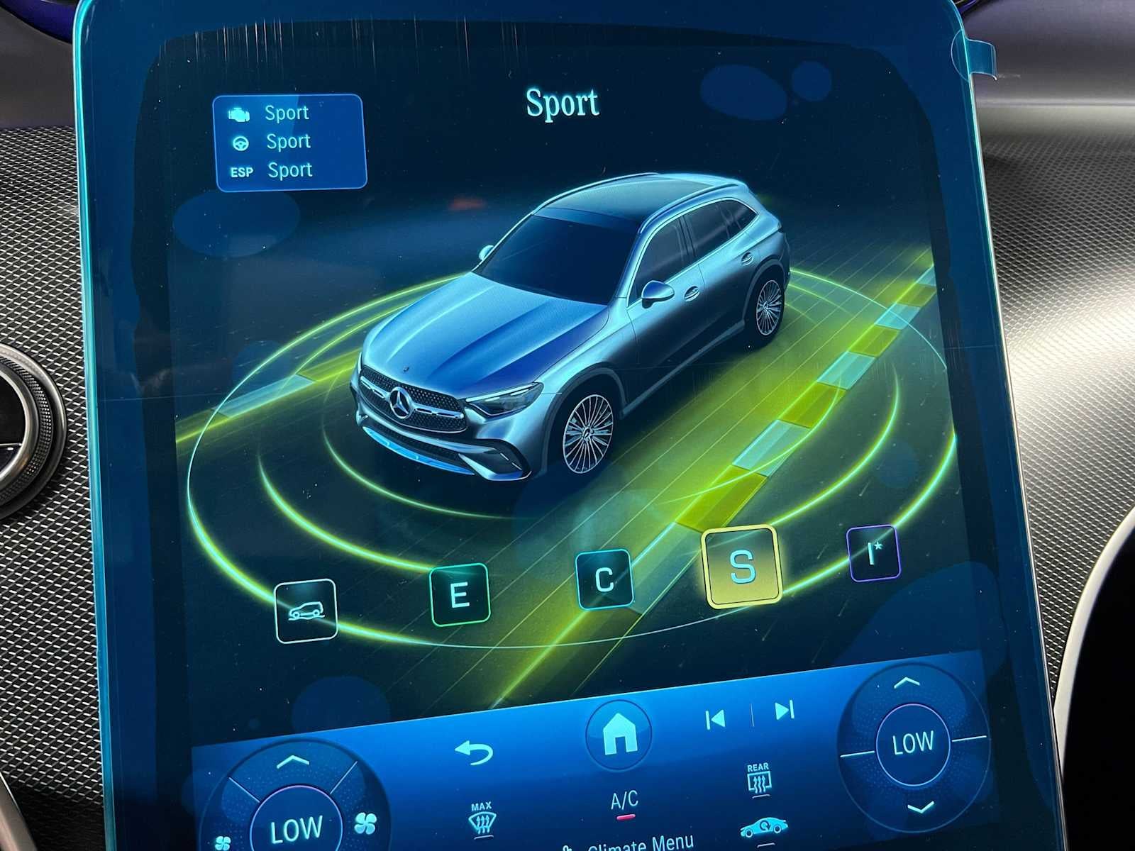 2027 Mercedes-Benz GLC 300 4MATIC® SUV