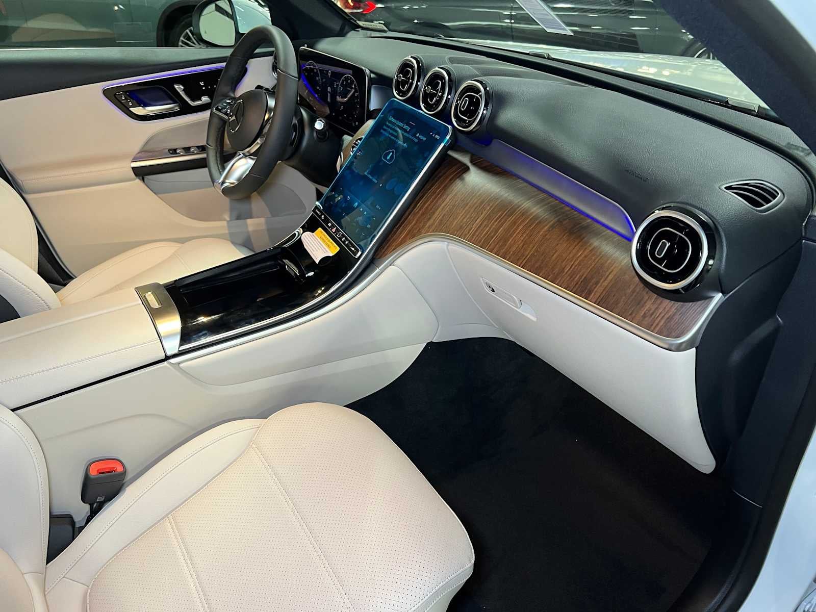 2027 Mercedes-Benz GLC 300 4MATIC® SUV