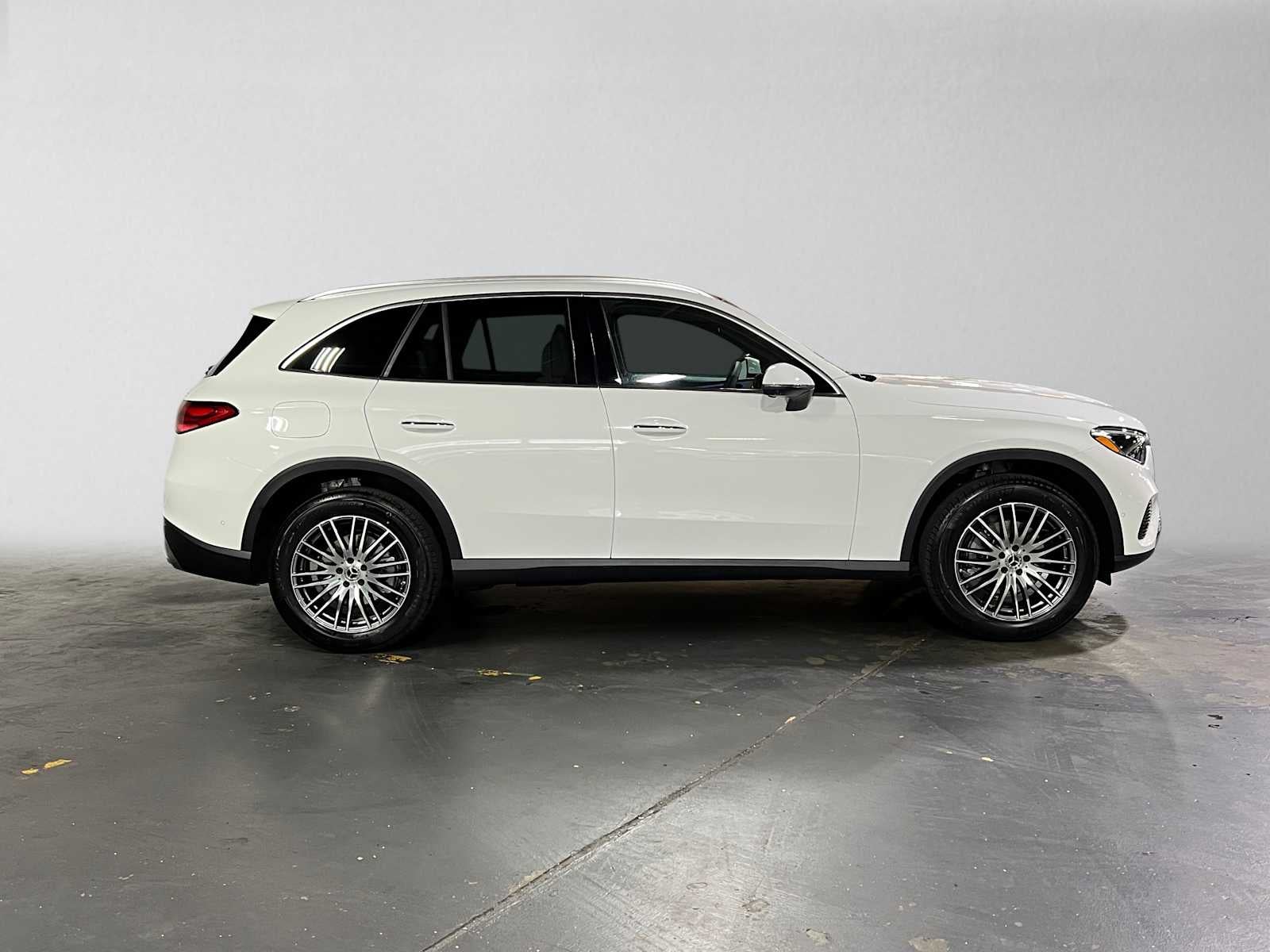 2027 Mercedes-Benz GLC 300 4MATIC® SUV