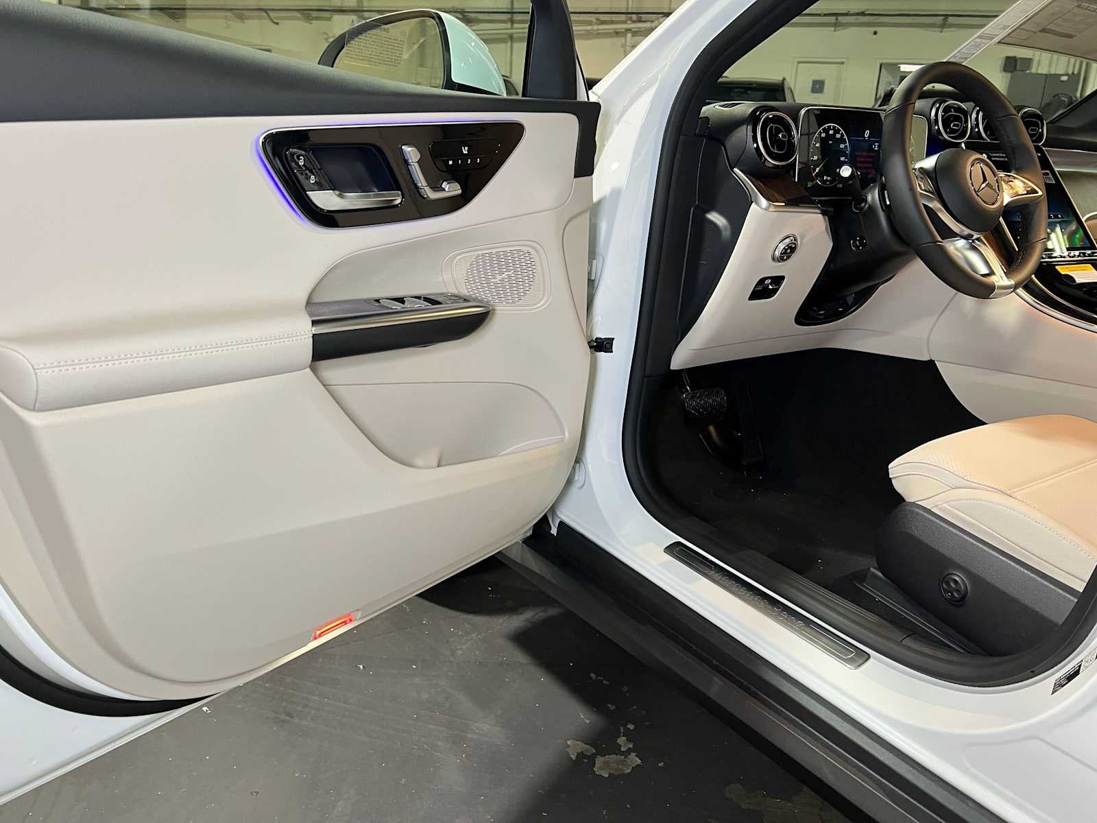 2027 Mercedes-Benz GLC 300 4MATIC® SUV