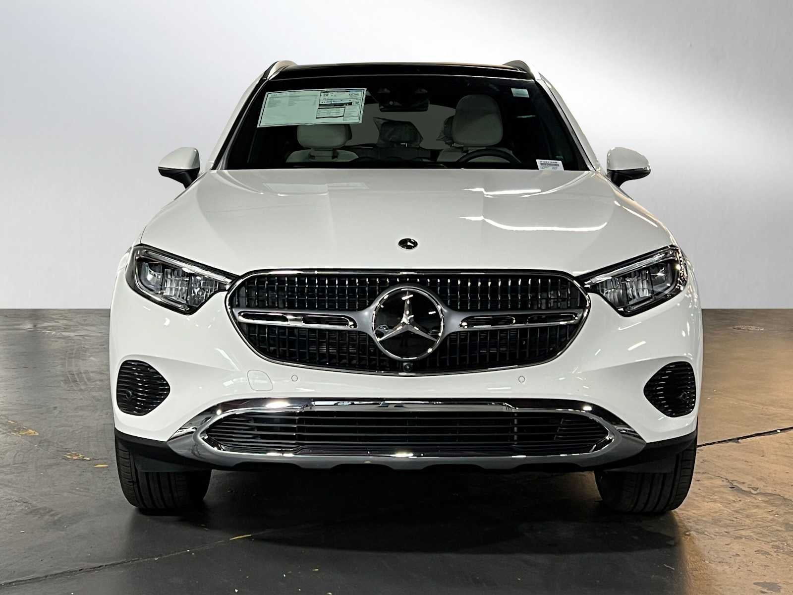 2025 Mercedes-Benz GLC GLC 300