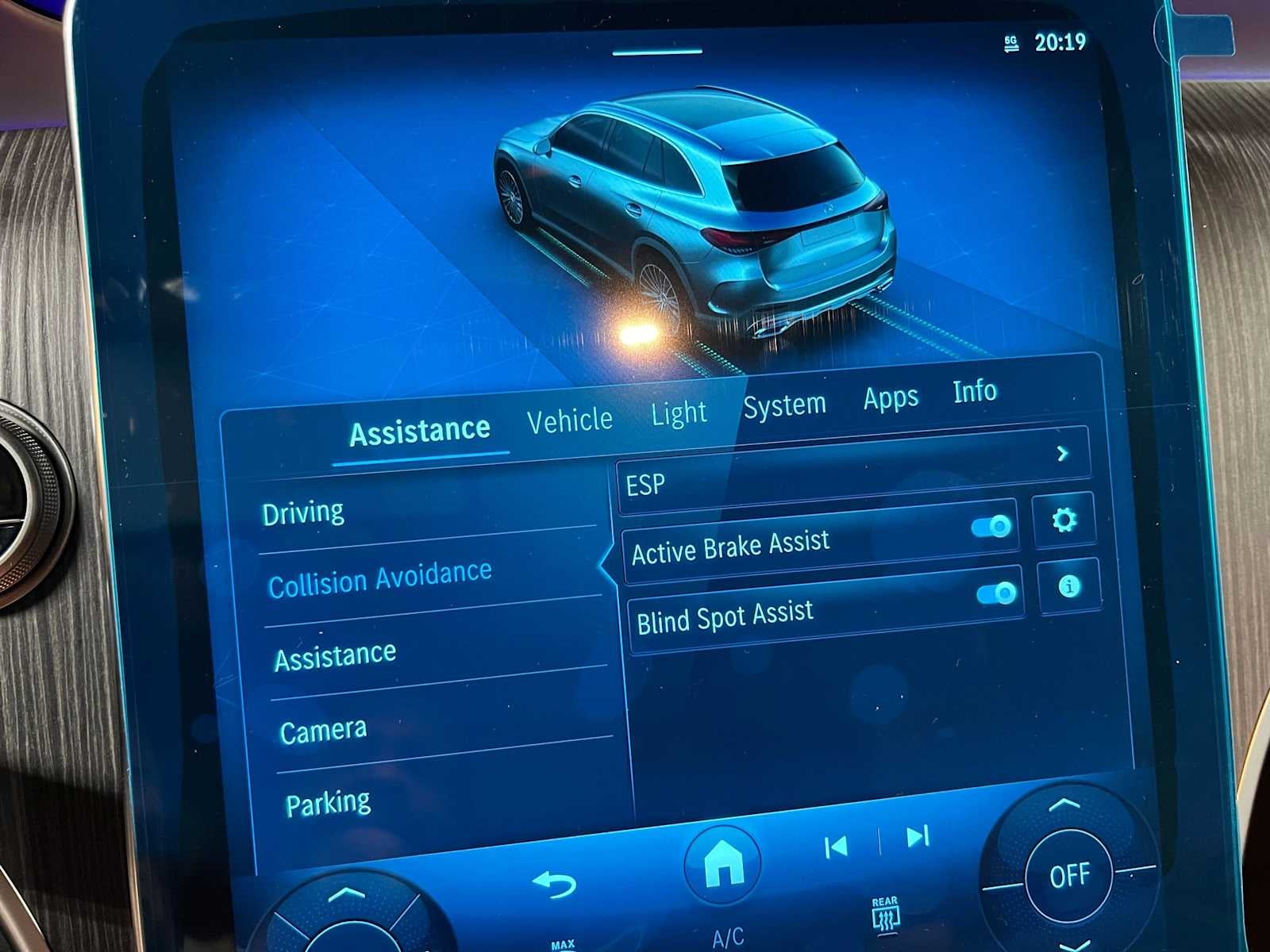 2027 Mercedes-Benz GLC 300 4MATIC® SUV