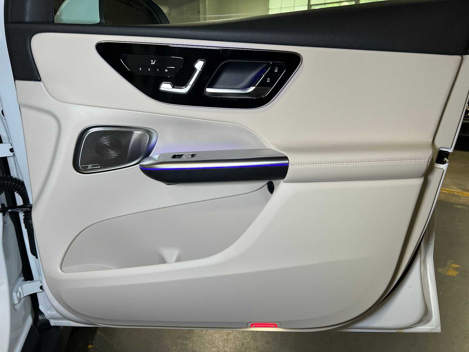 2025 Mercedes-Benz GLC 300 GLC 300