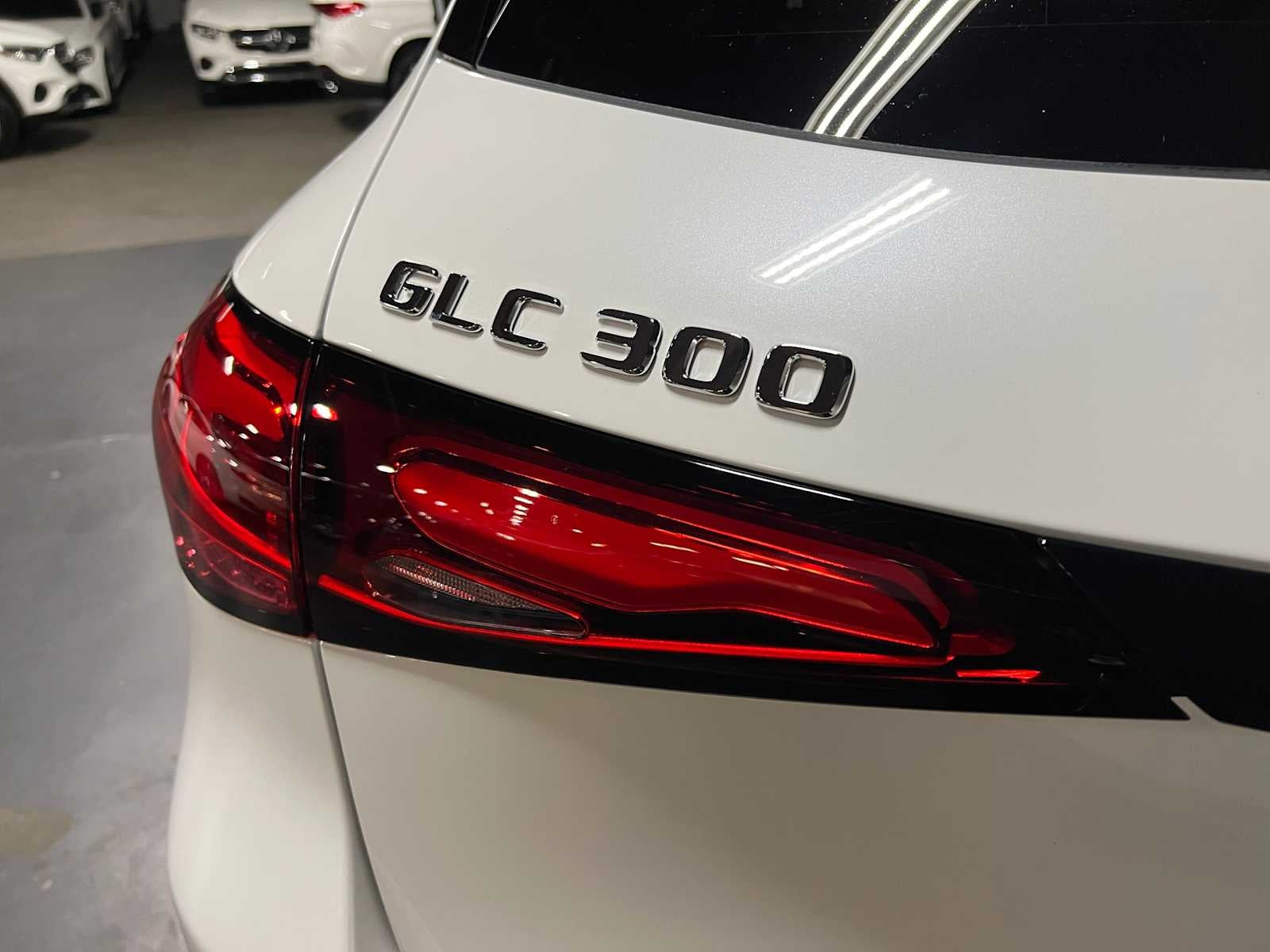 2025 Mercedes-Benz GLC 300 GLC 300