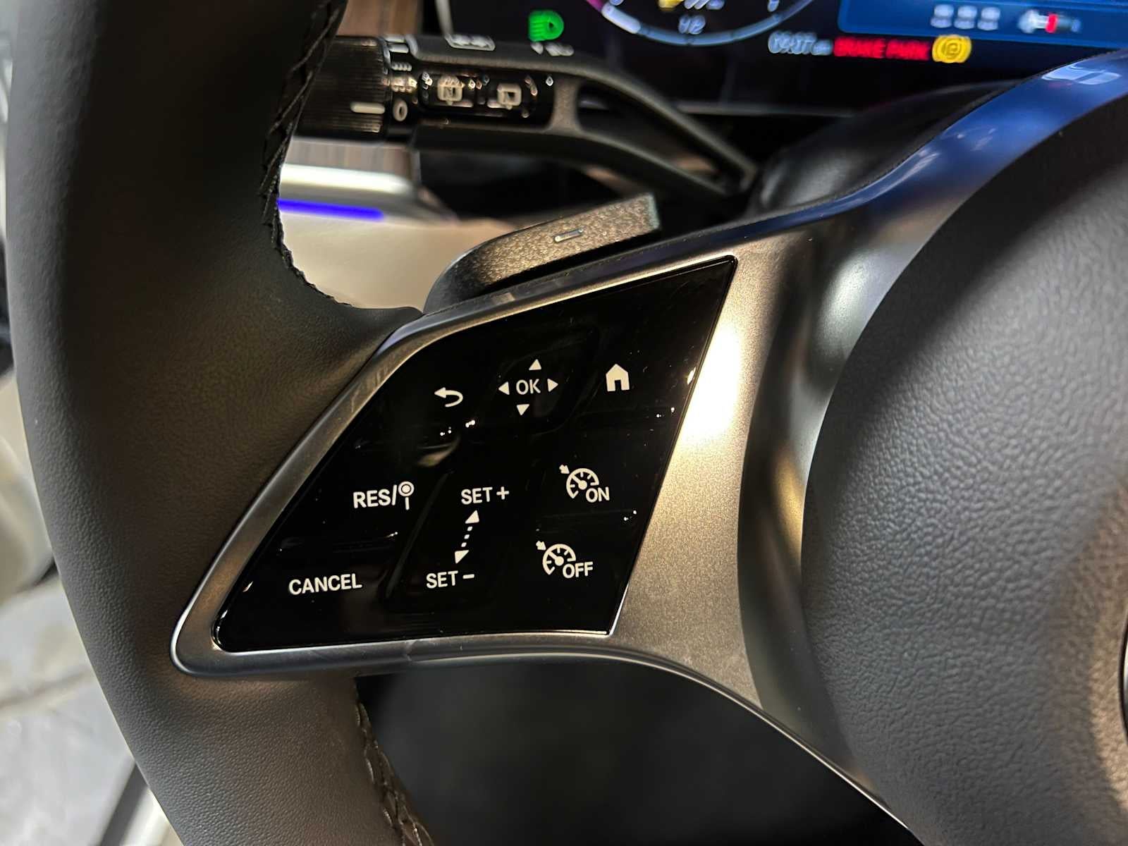 2025 Mercedes-Benz GLC 300 GLC 300