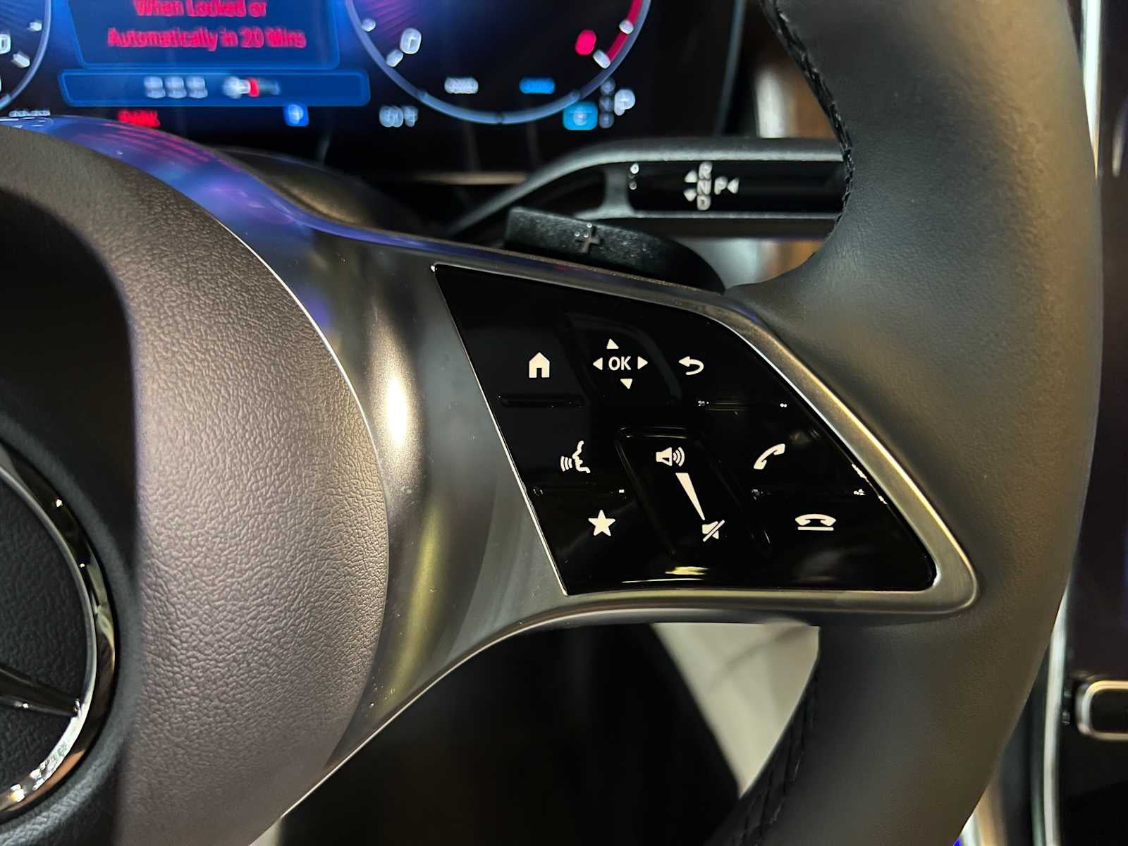 2025 Mercedes-Benz GLC 300 GLC 300