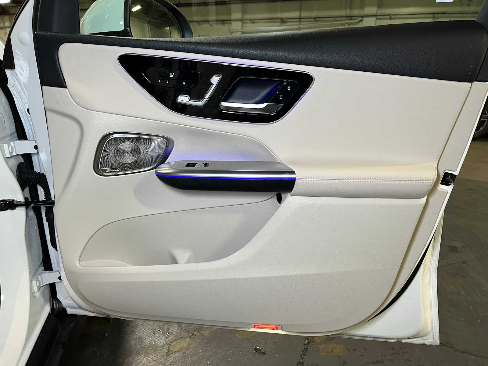 2025 Mercedes-Benz GLC 300 GLC 300