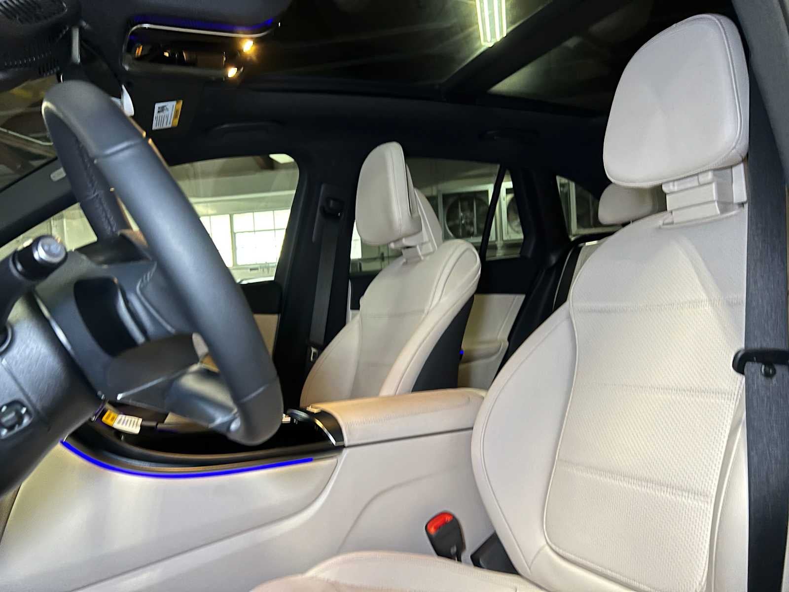 2025 Mercedes-Benz GLC 300 GLC 300