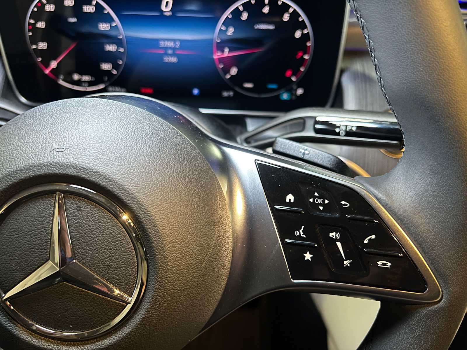 2025 Mercedes-Benz GLC 300 GLC 300