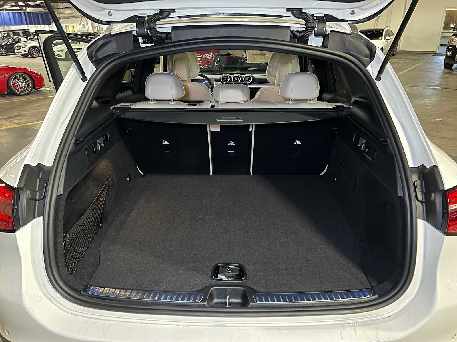 2025 Mercedes-Benz GLC 300 GLC 300