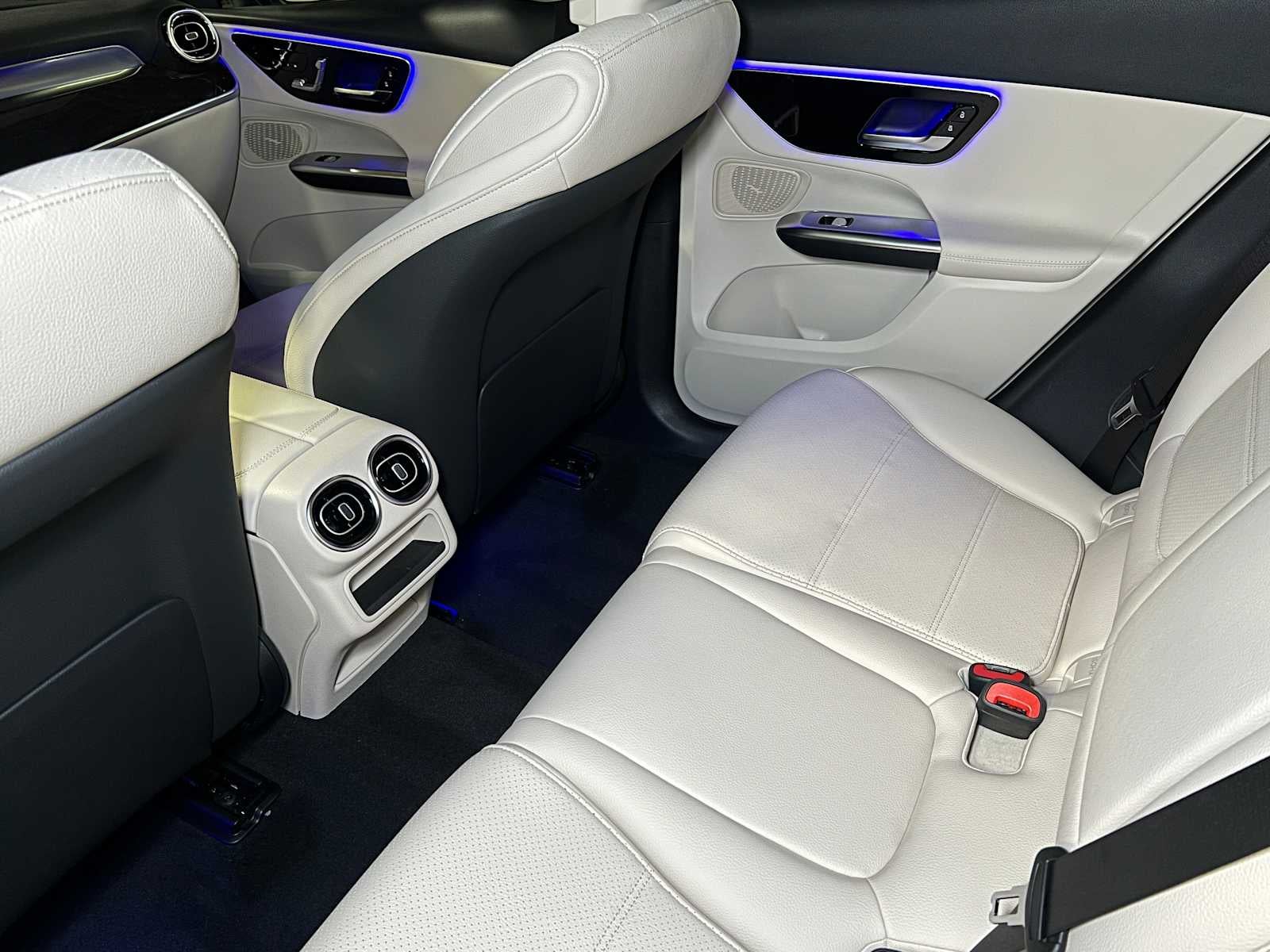 2025 Mercedes-Benz GLC 300 GLC 300