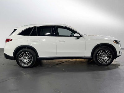 2025 Mercedes-Benz GLC 300 GLC 300