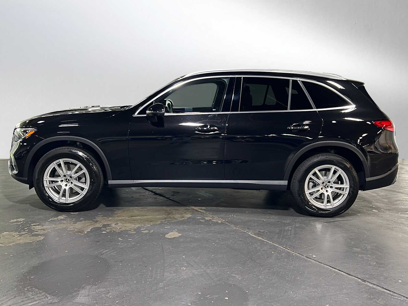 2025 Mercedes-Benz GLC GLC 300