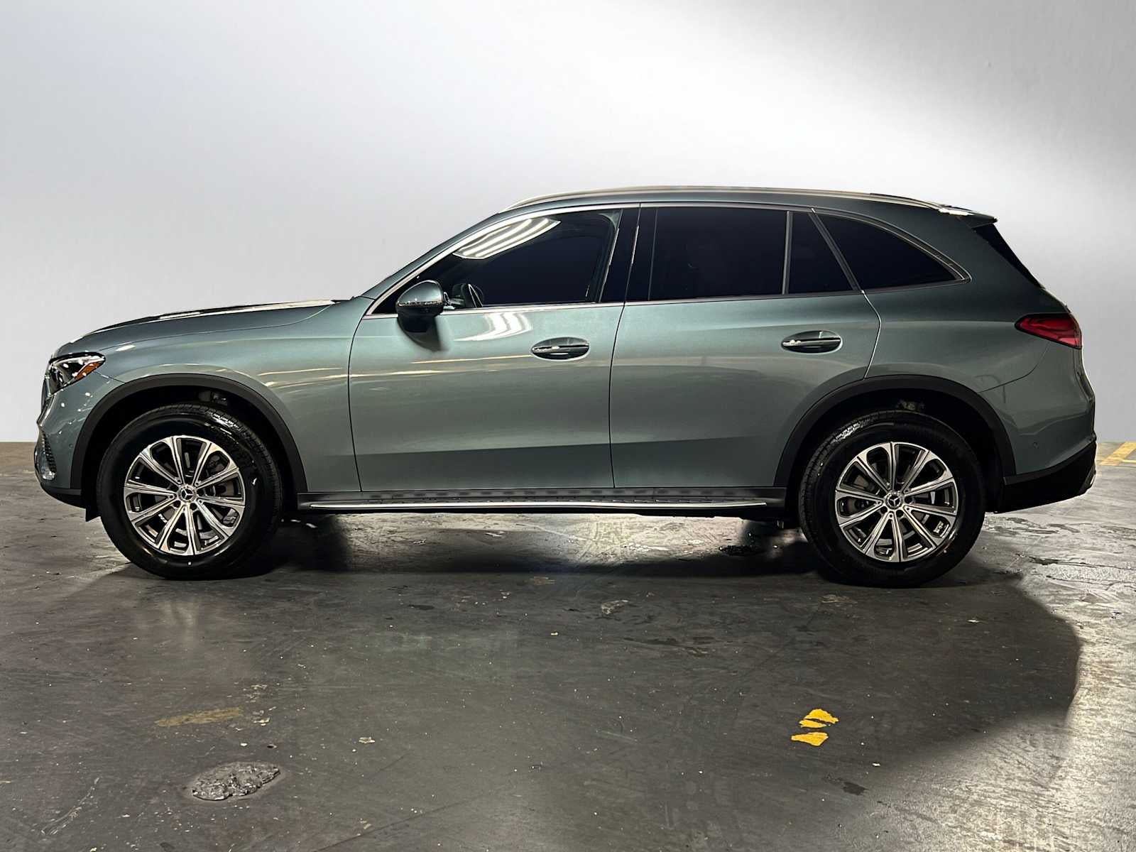 2026 Mercedes-Benz GLC 300 GLC 300