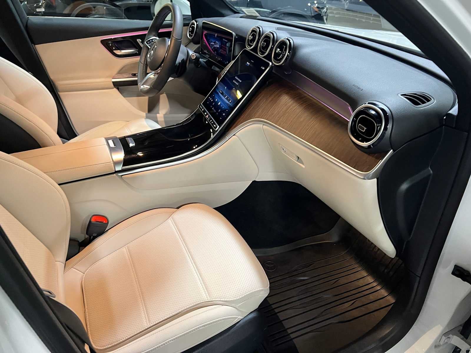 2026 Mercedes-Benz GLC 300 4MATIC® SUV