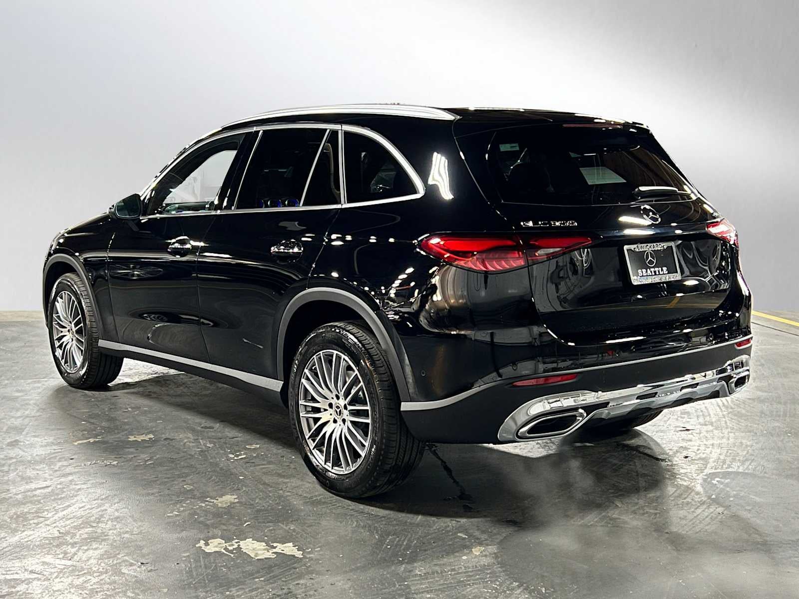 2026 Mercedes-Benz GLC 300 4MATIC® SUV