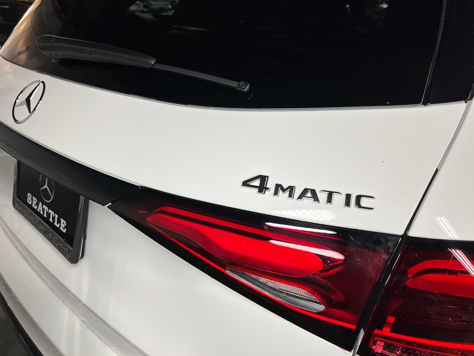 2026 Mercedes-Benz GLC 300 4MATIC® SUV