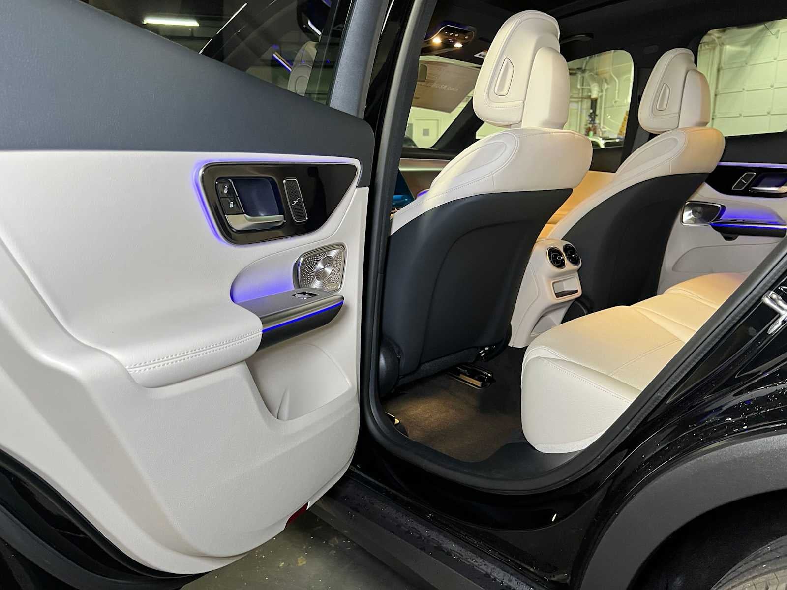 2027 Mercedes-Benz GLC 300 4MATIC® SUV