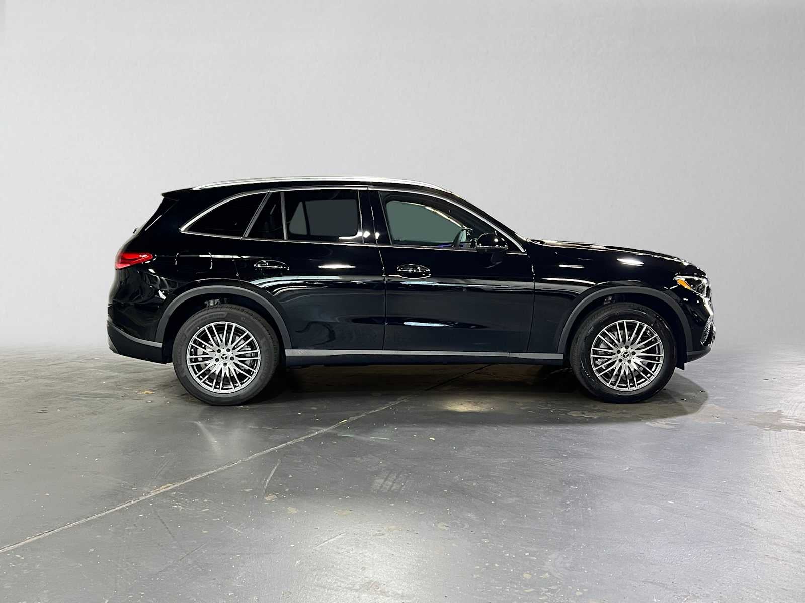 2027 Mercedes-Benz GLC 300 4MATIC® SUV