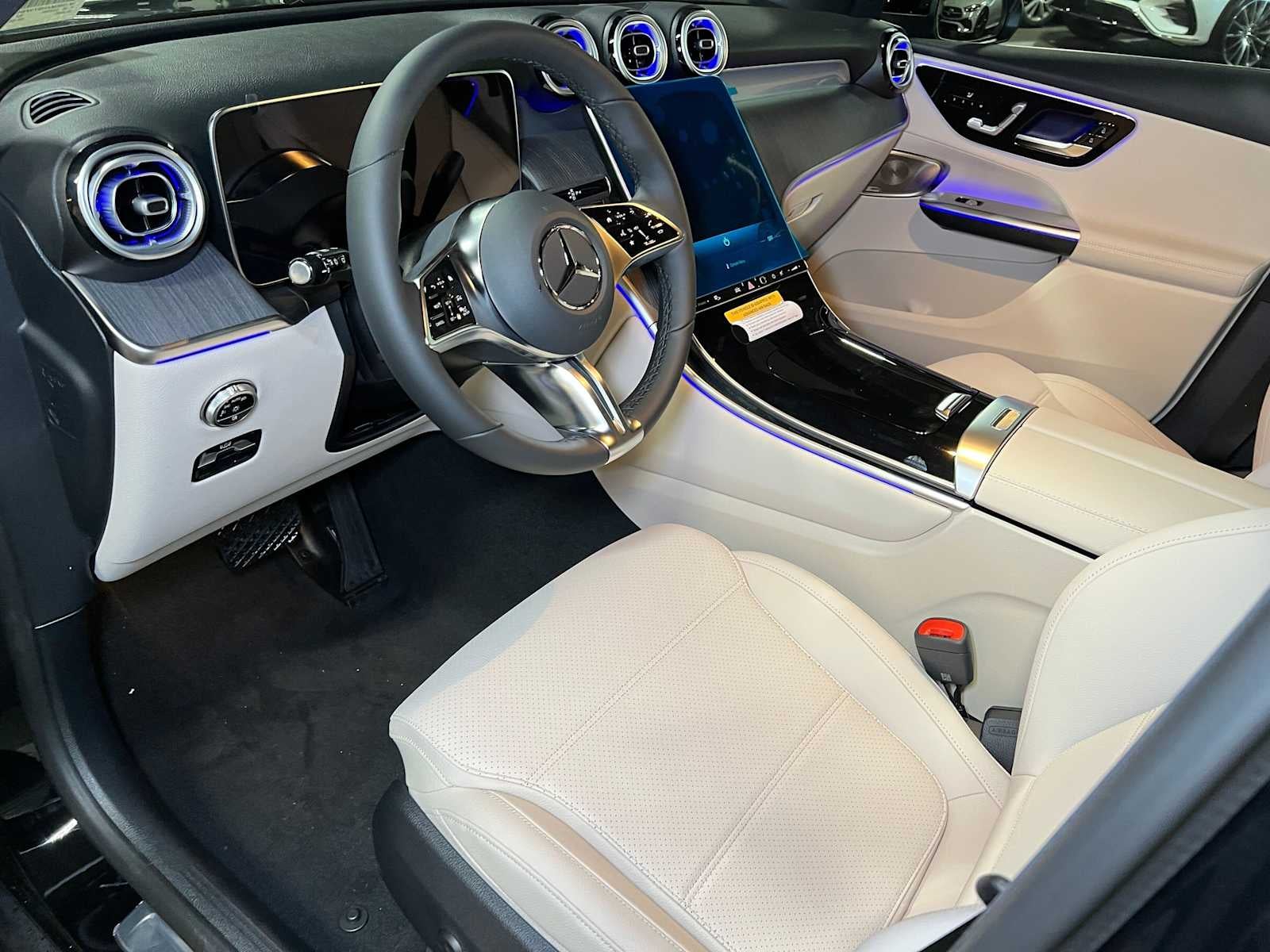 2027 Mercedes-Benz GLC 300 4MATIC® SUV