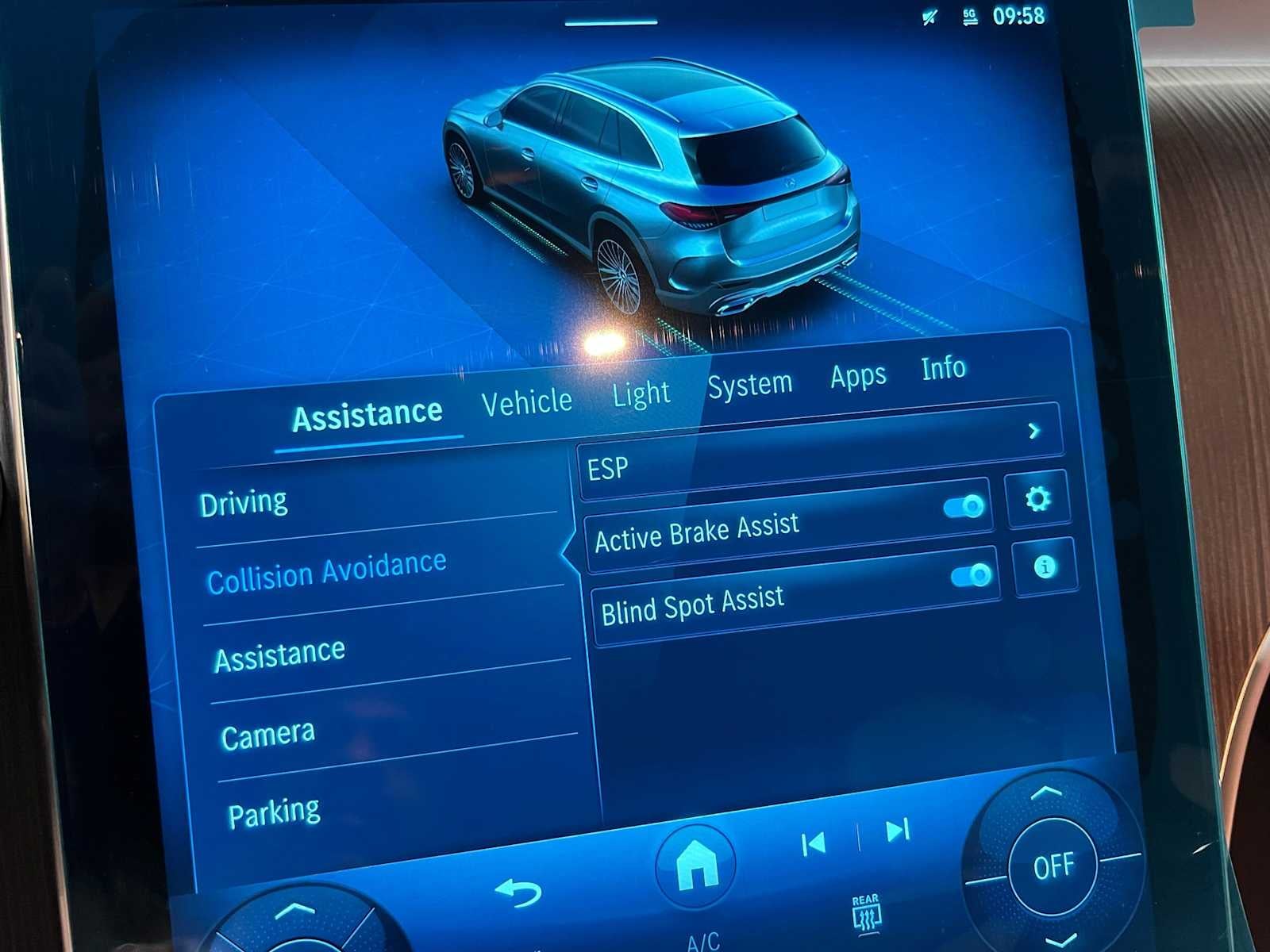 2027 Mercedes-Benz GLC 300 4MATIC® SUV