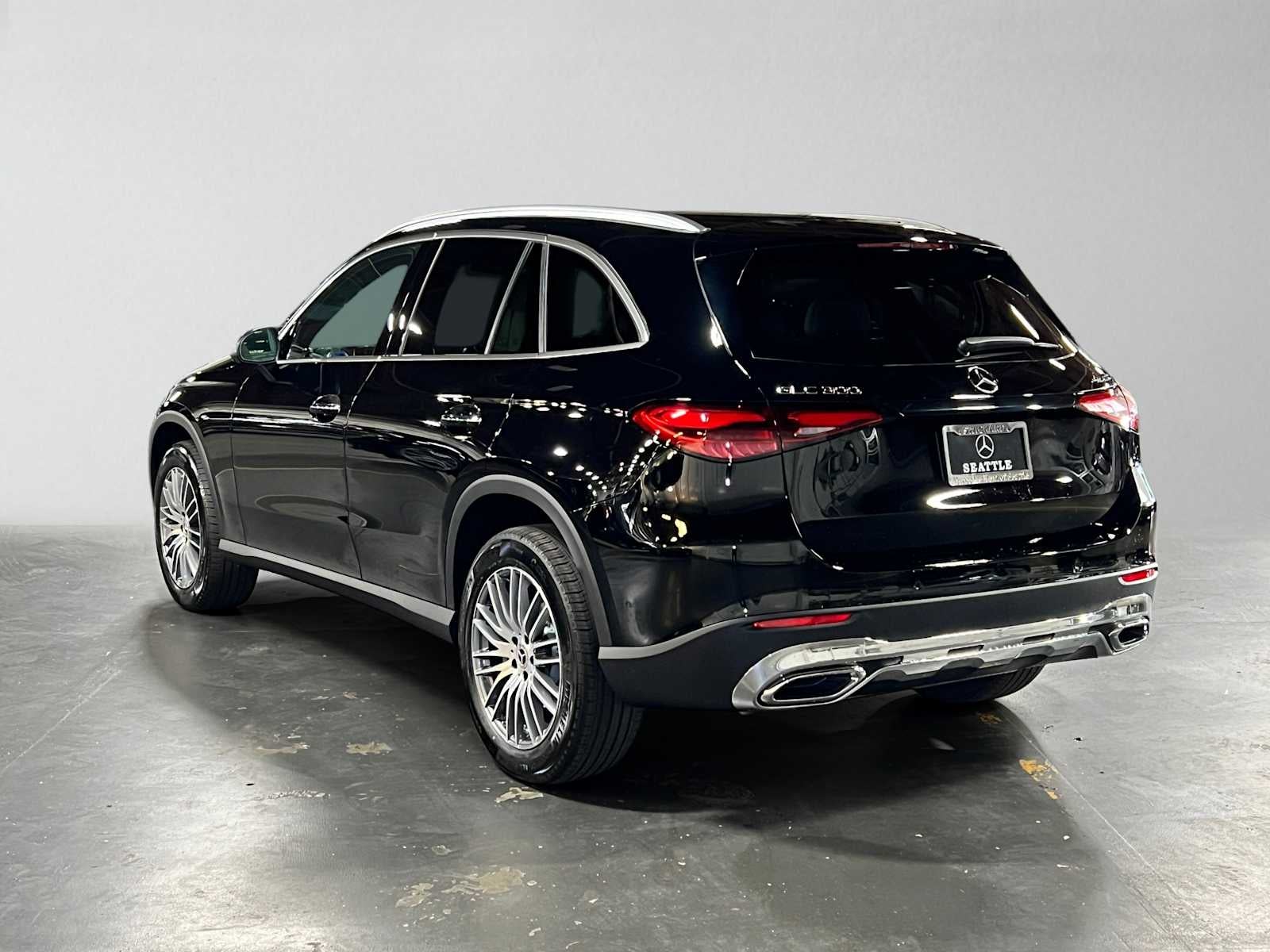 2027 Mercedes-Benz GLC 300 4MATIC® SUV