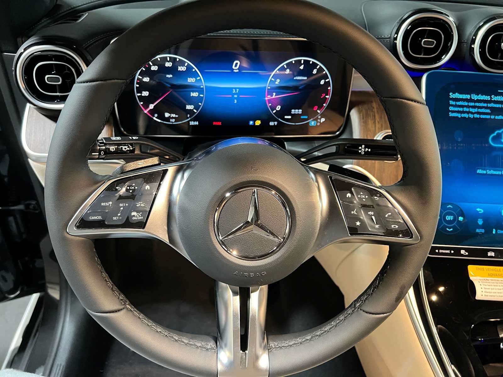 2027 Mercedes-Benz GLC 300 4MATIC® SUV