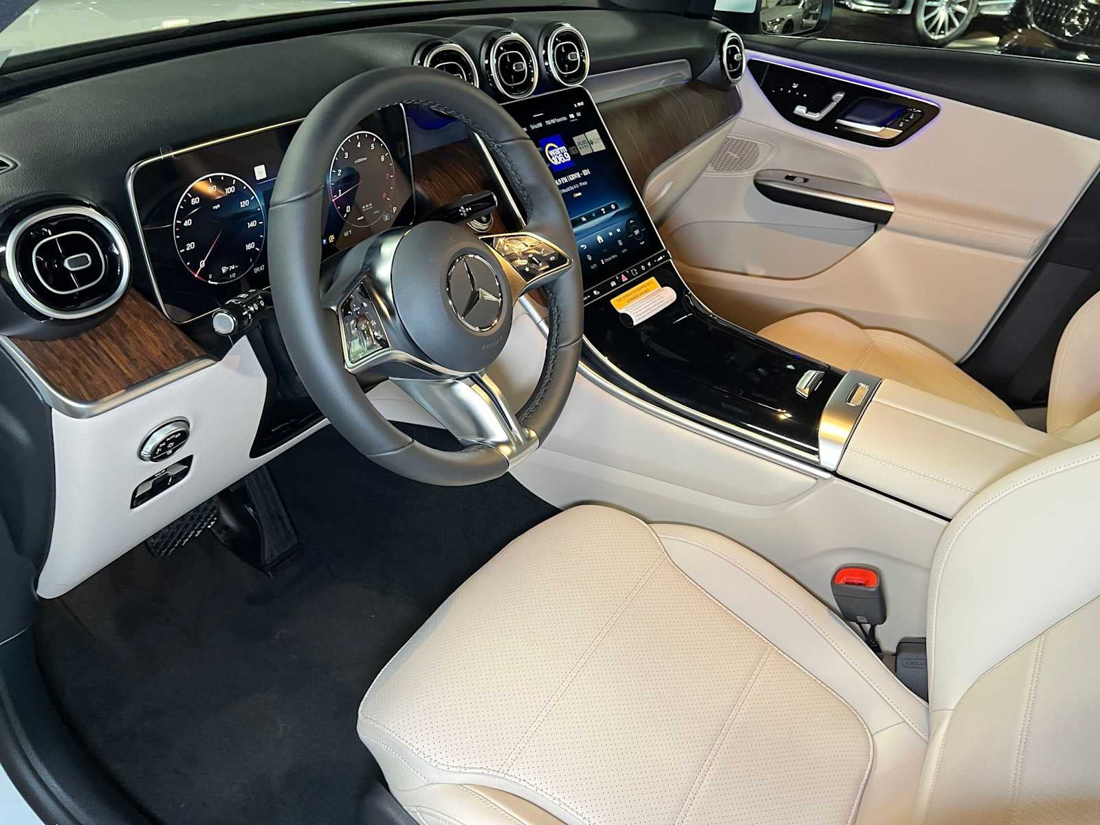 2027 Mercedes-Benz GLC 300 4MATIC® SUV