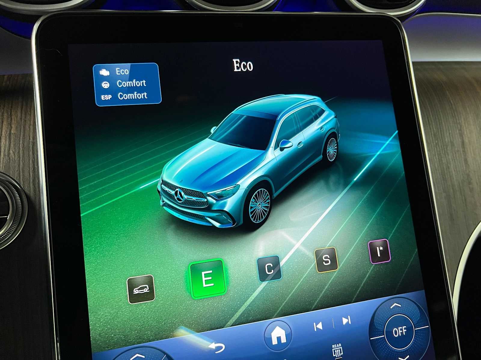 2027 Mercedes-Benz GLC 300 4MATIC® SUV