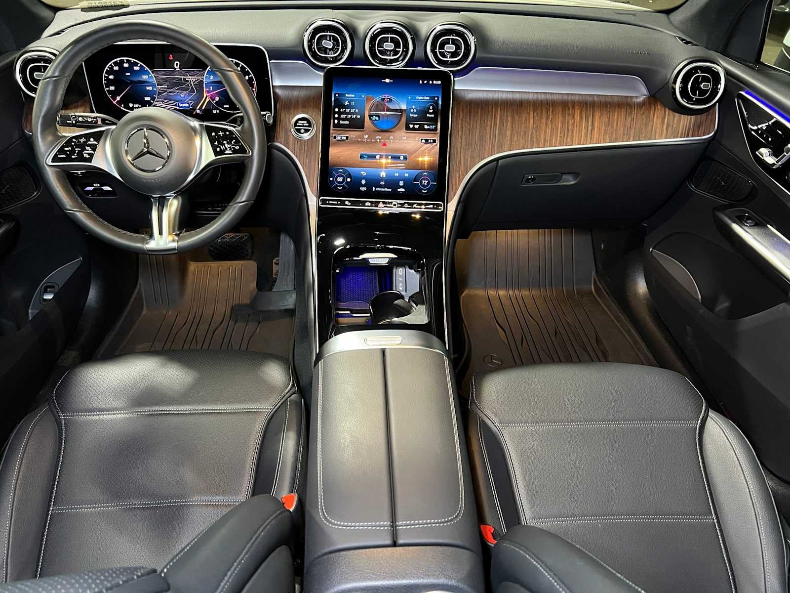 2025 Mercedes-Benz GLC GLC 300