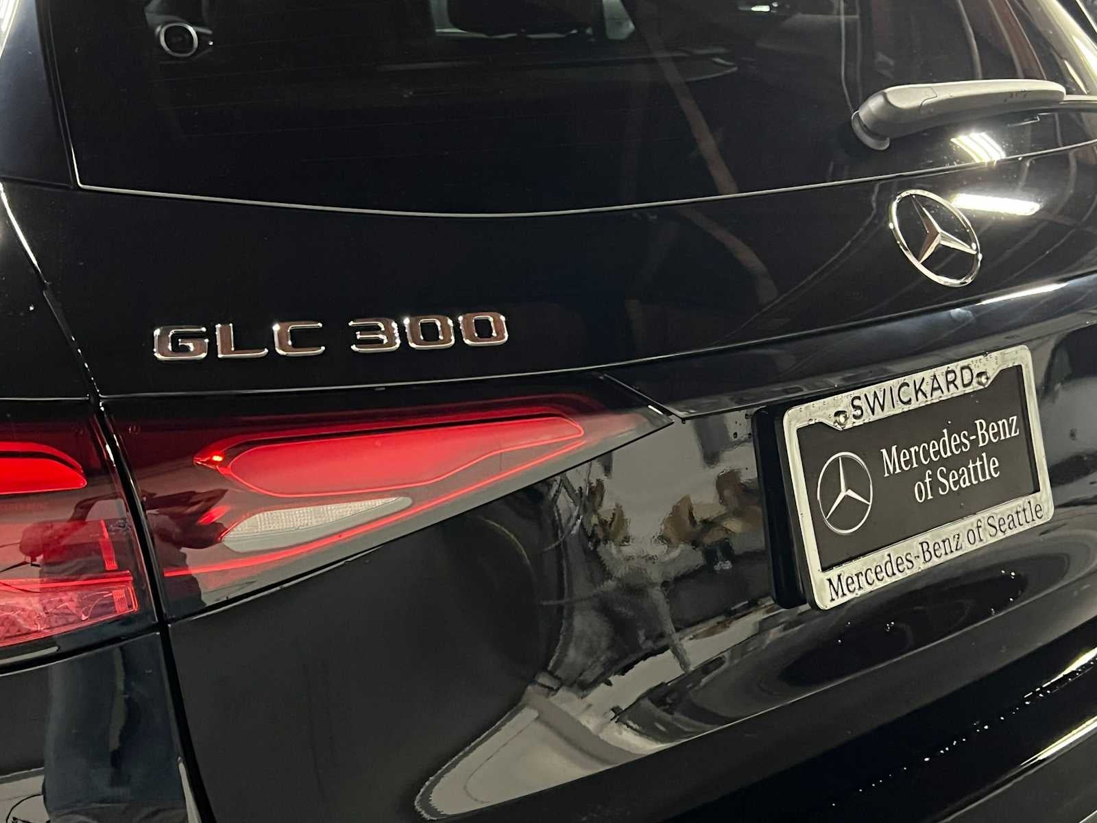 2027 Mercedes-Benz GLC 300 4MATIC® SUV