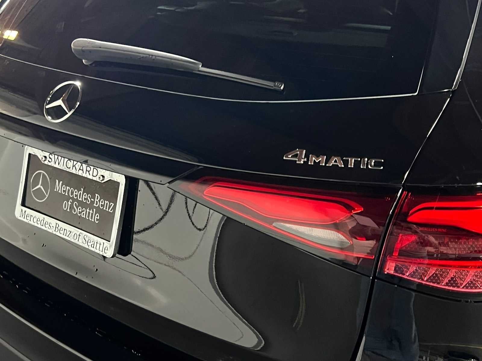 2027 Mercedes-Benz GLC 300 4MATIC® SUV