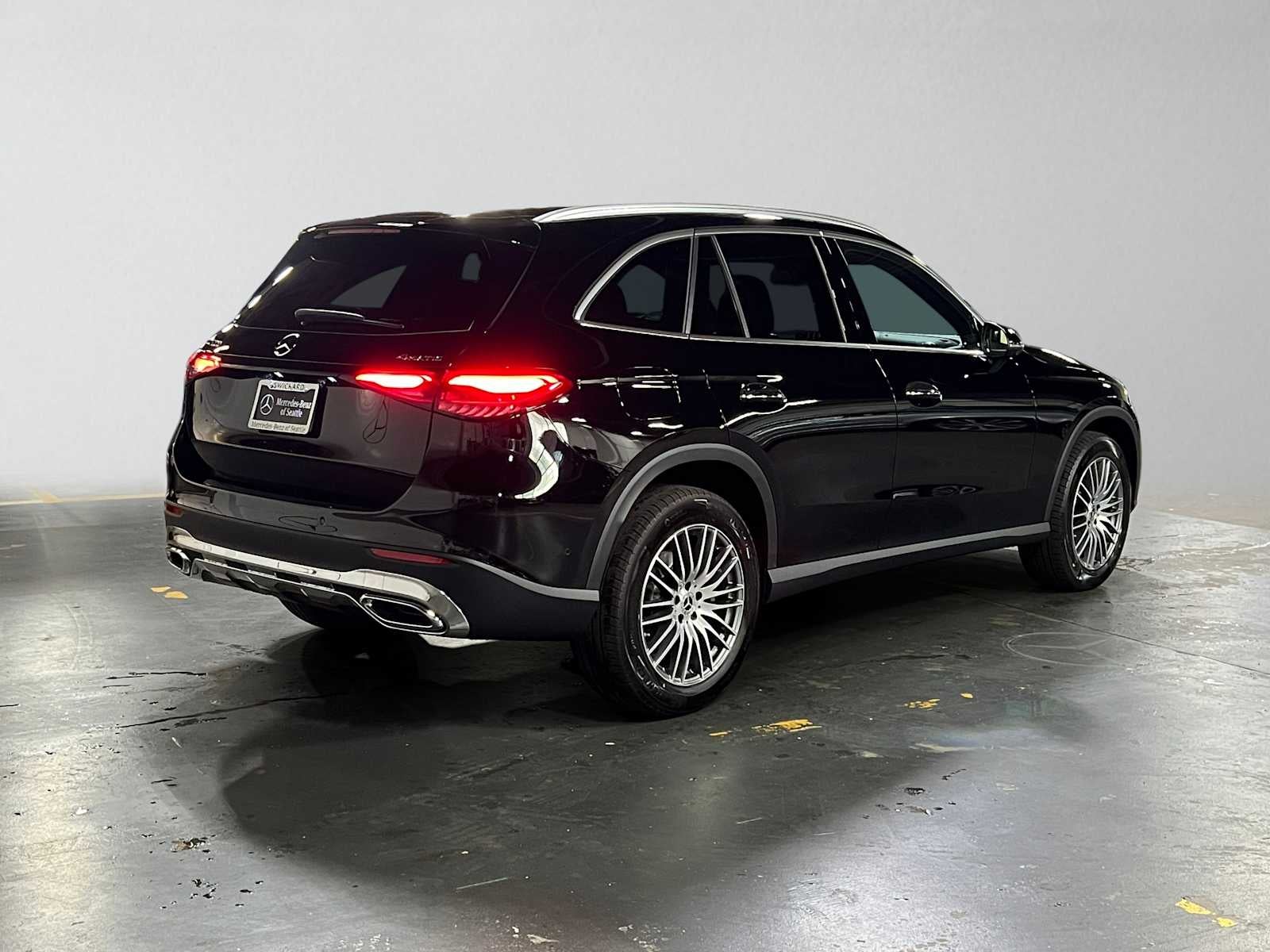 2027 Mercedes-Benz GLC 300 4MATIC® SUV