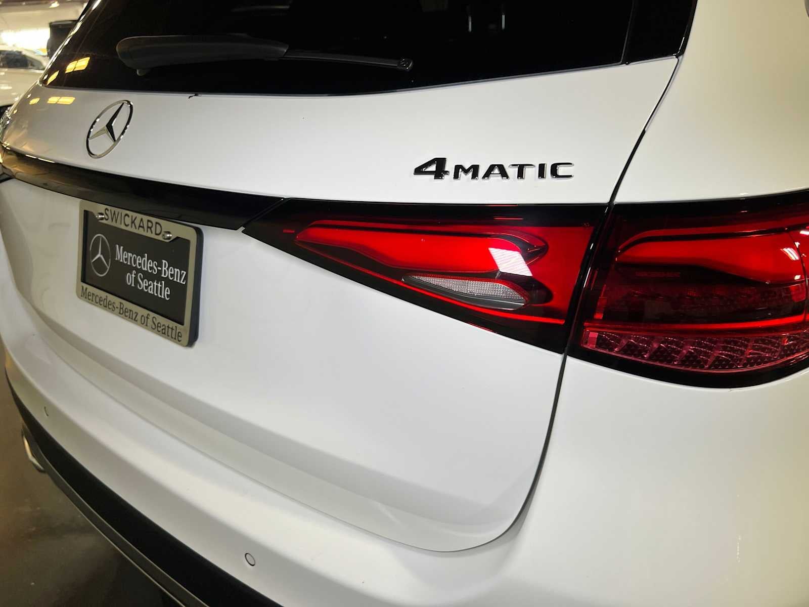2027 Mercedes-Benz GLC 300 4MATIC® SUV