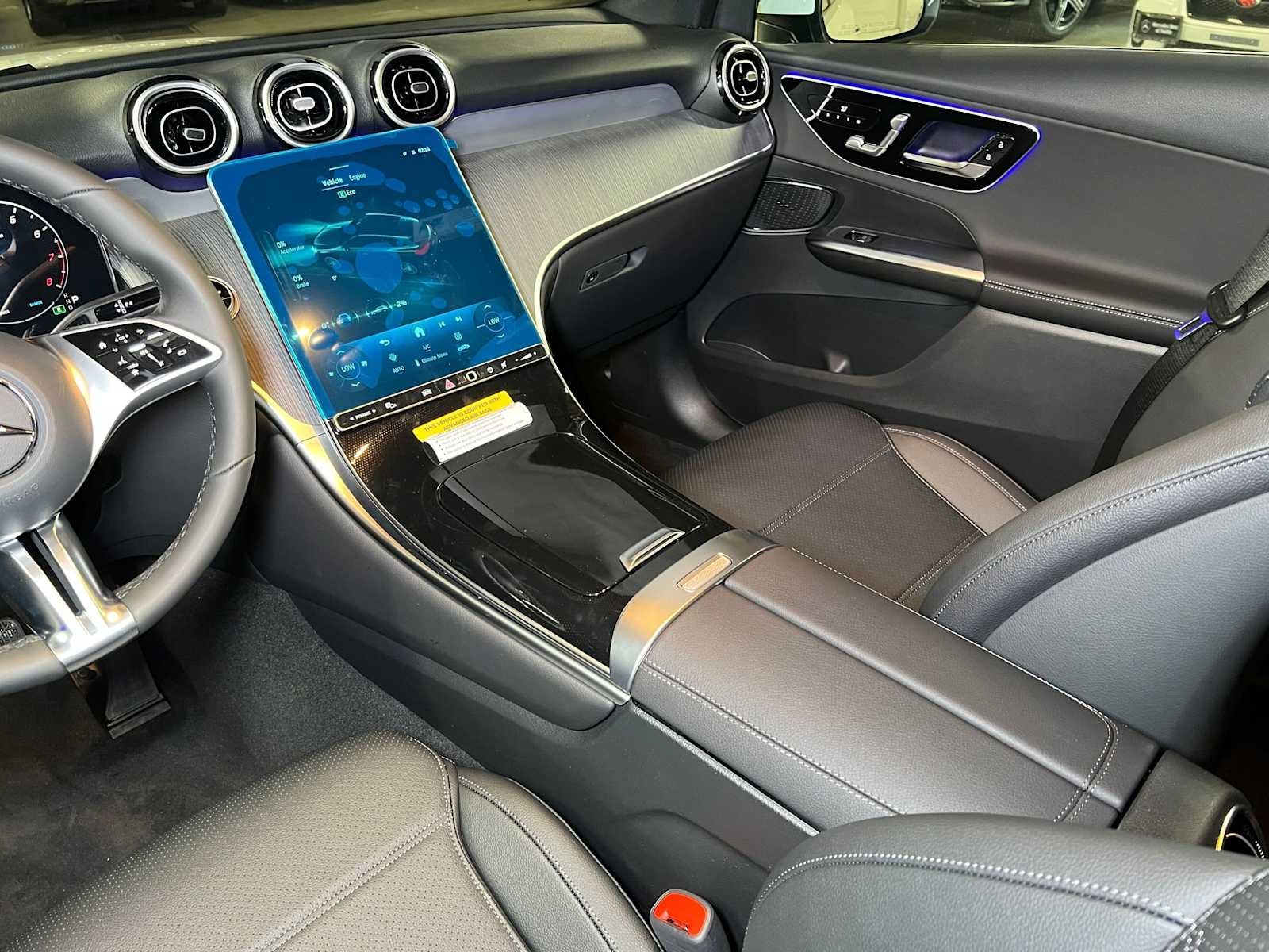 2027 Mercedes-Benz GLC 300 4MATIC® SUV