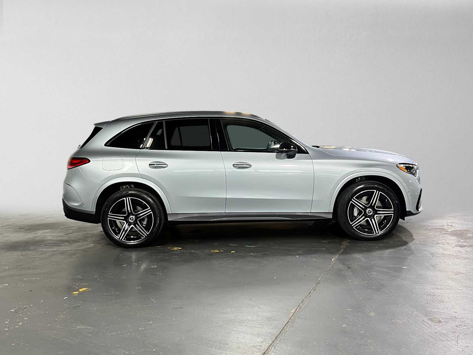 2027 Mercedes-Benz GLC 300 4MATIC® SUV