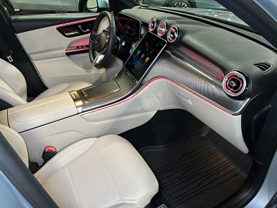 2025 Mercedes-Benz GLC 300 GLC 300