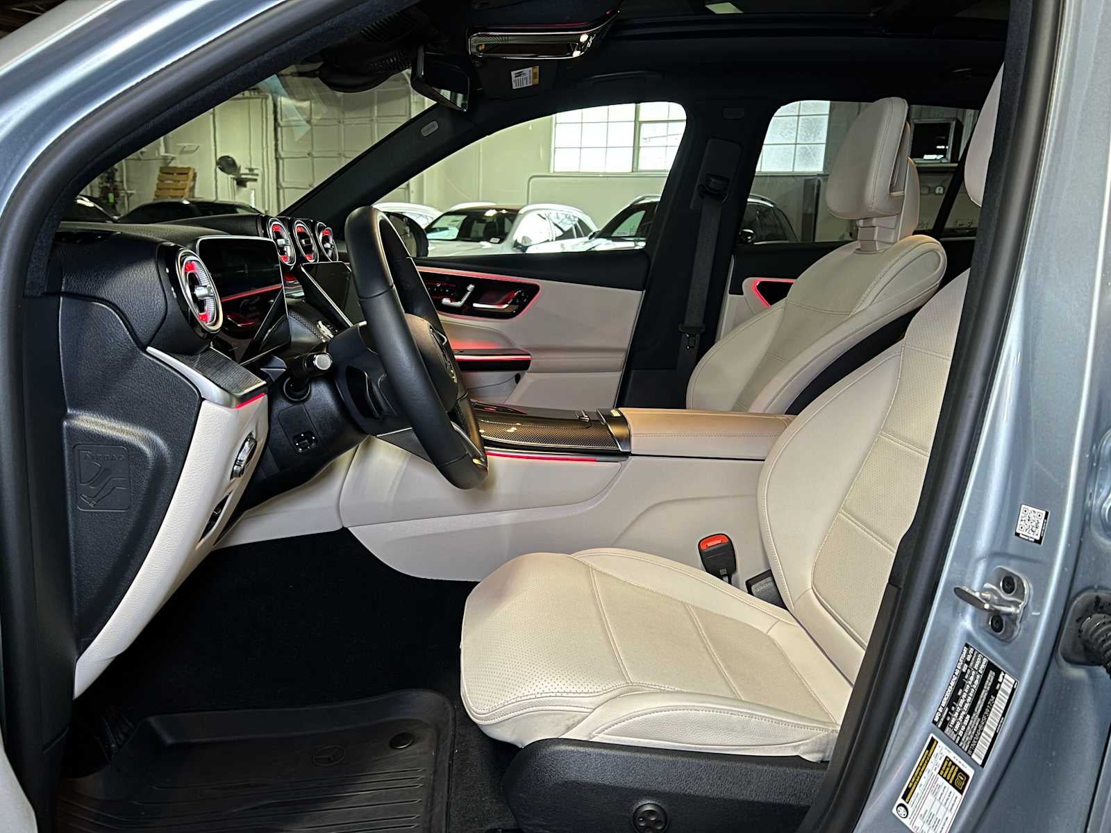 2025 Mercedes-Benz GLC 300 GLC 300