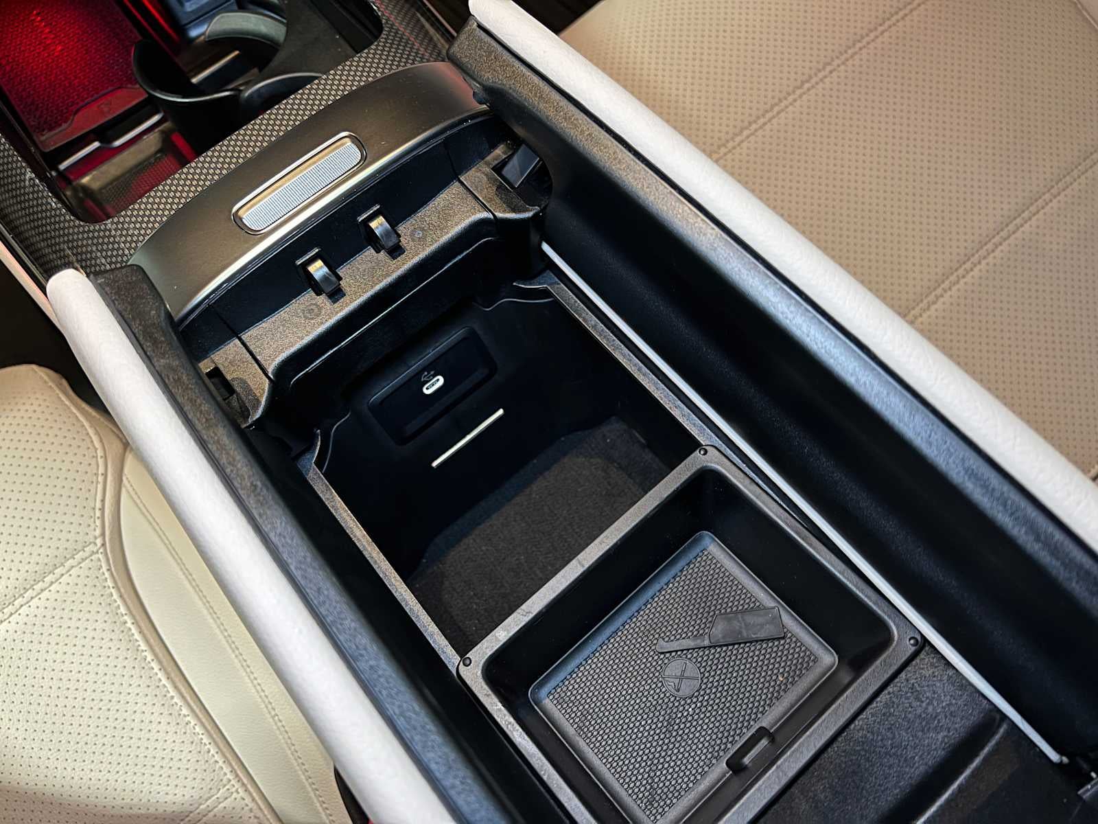 2025 Mercedes-Benz GLC 300 GLC 300