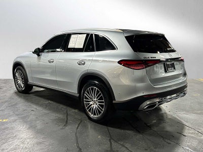 2025 Mercedes-Benz GLC 300 GLC 300