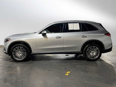 2025 Mercedes-Benz GLC 300 GLC 300