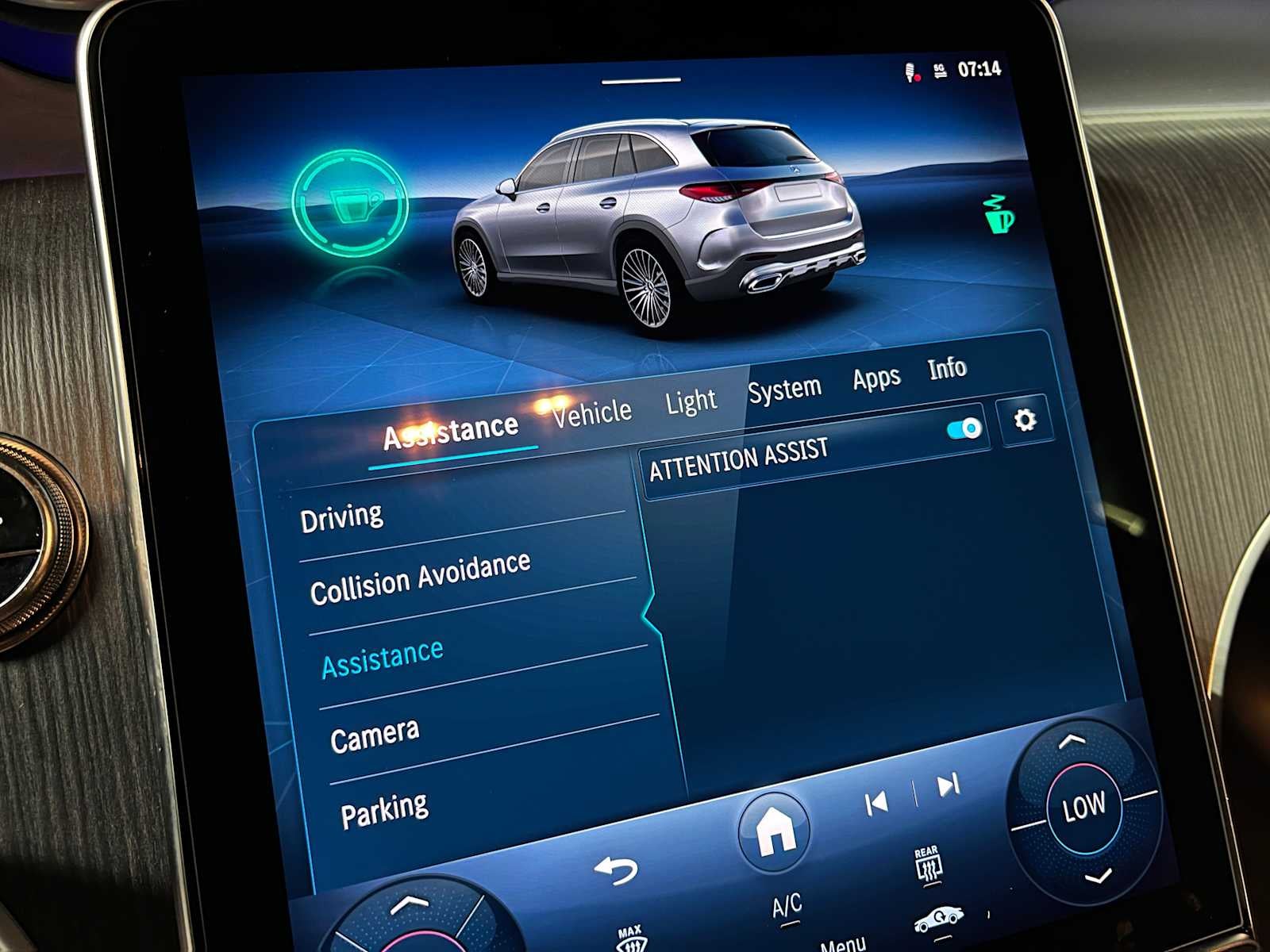 2026 Mercedes-Benz GLC 300 4MATIC® SUV