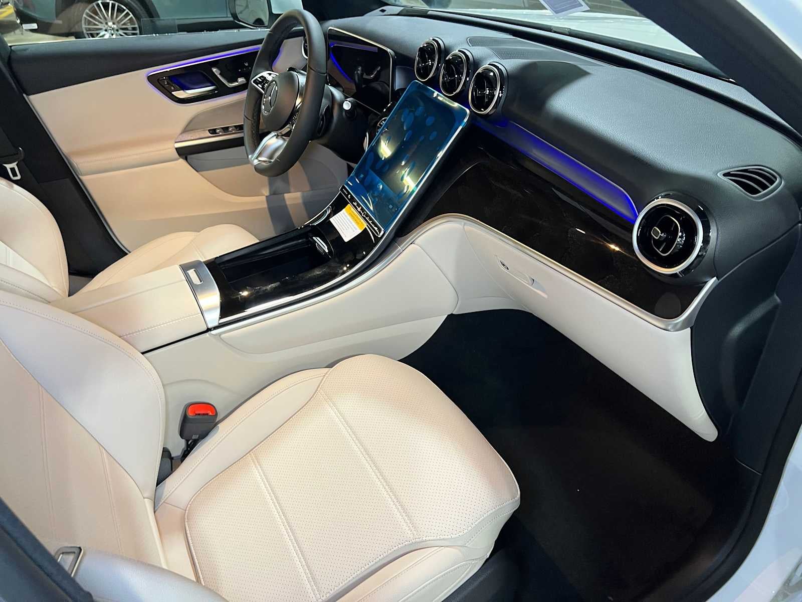 2027 Mercedes-Benz GLC 300 4MATIC® SUV
