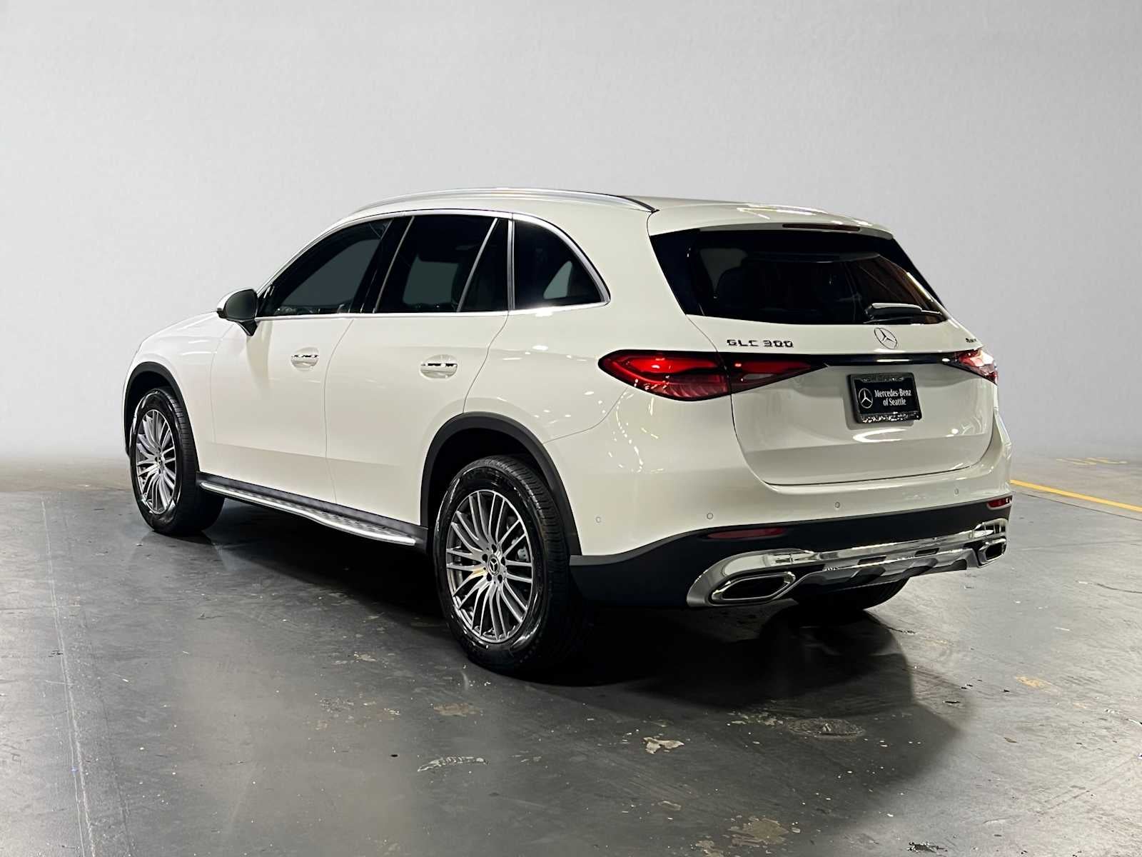 2027 Mercedes-Benz GLC 300 4MATIC® SUV