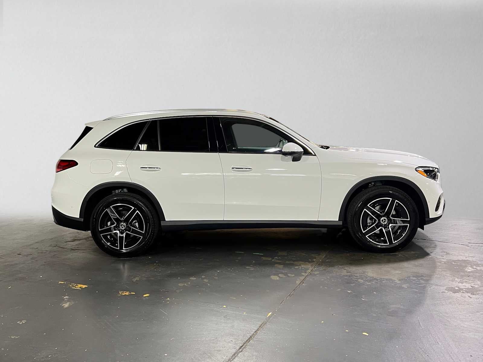 2027 Mercedes-Benz GLC 300 4MATIC® SUV