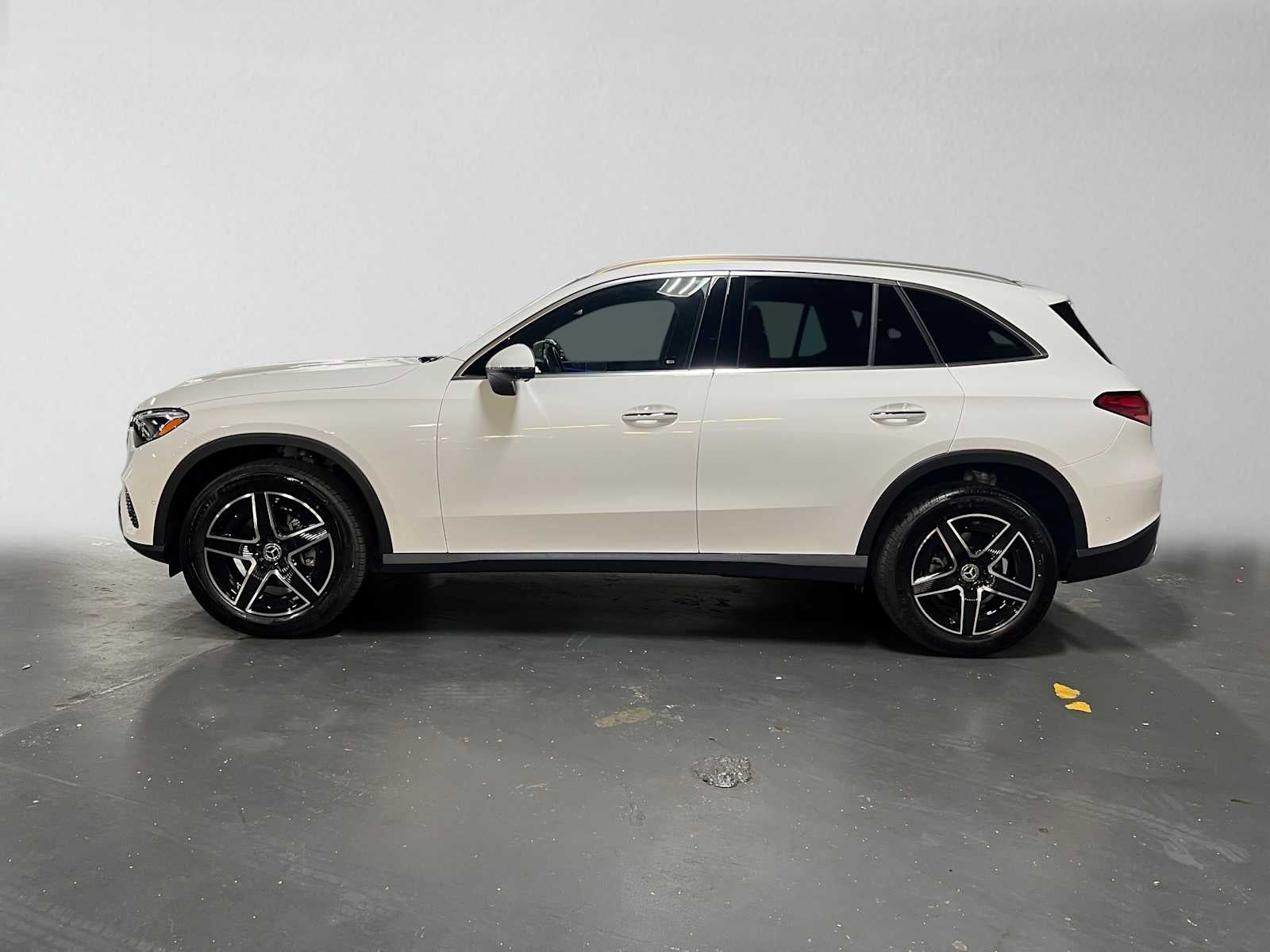 2027 Mercedes-Benz GLC 300 4MATIC® SUV