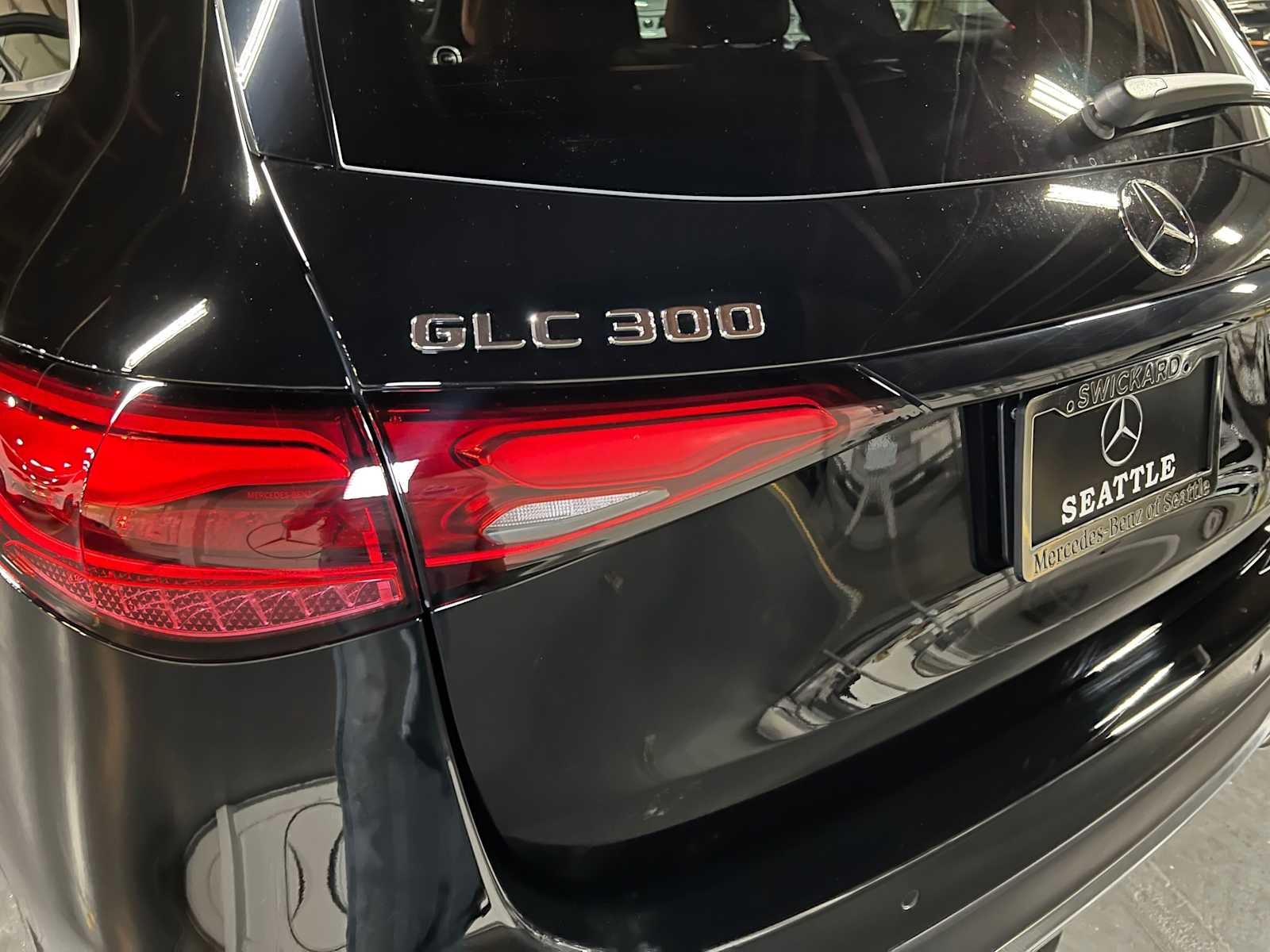 2027 Mercedes-Benz GLC 300 4MATIC® SUV